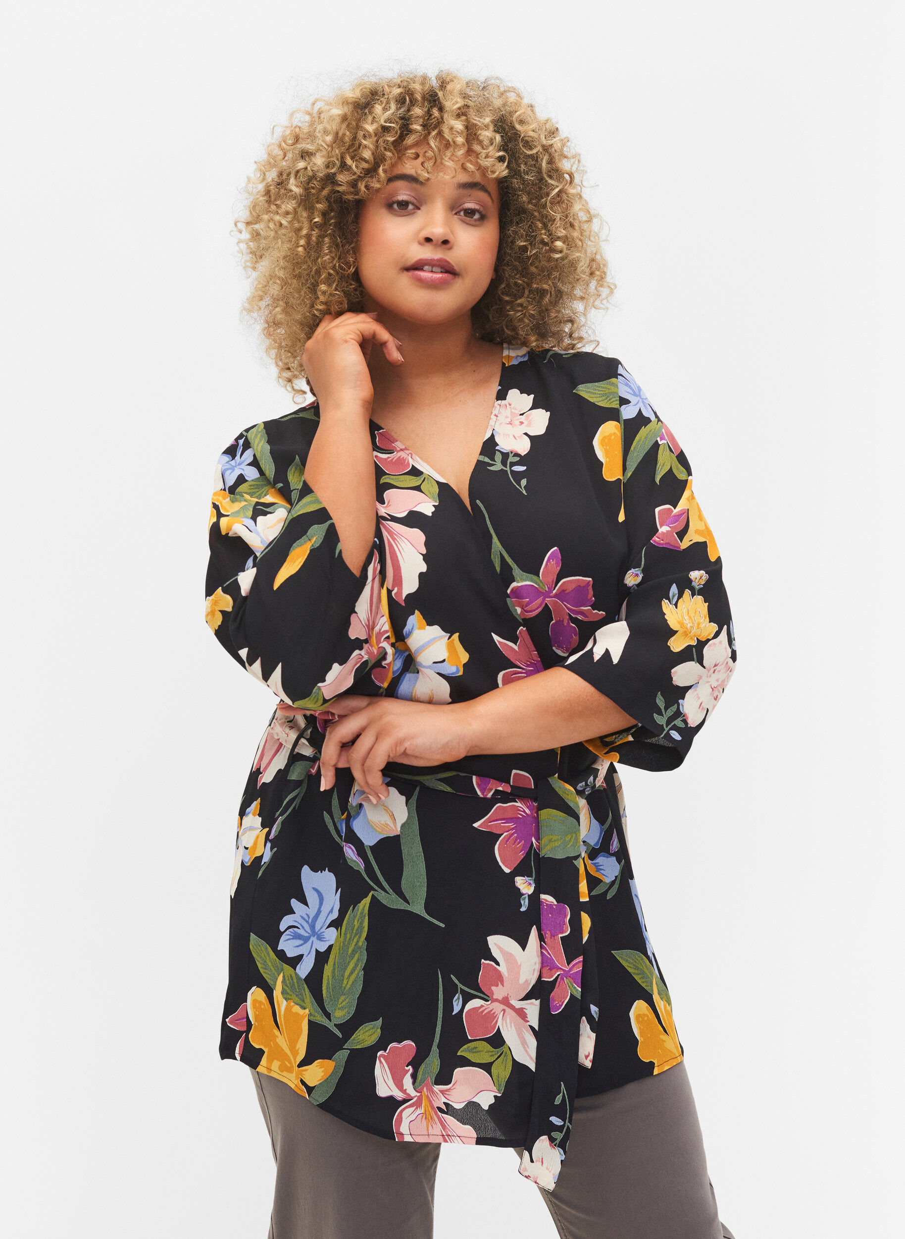 Women's Plus size Kimonos - Zizzifashion